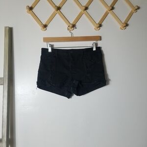 CELEBRITY PINK JUNIORS BLACK DISTRESSED JEAN SHORTS SIZE 7/28